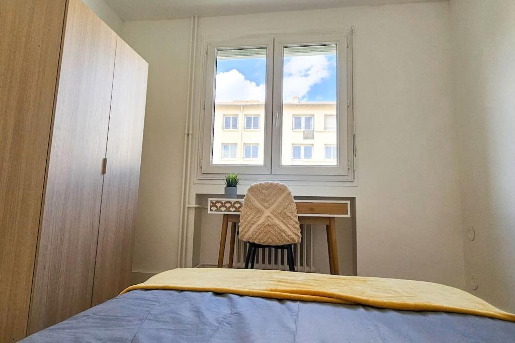דירות סן-אטיין C'Est Chez Maurice! 4 Ch Wifi Balcon Parking Free מראה חיצוני תמונה